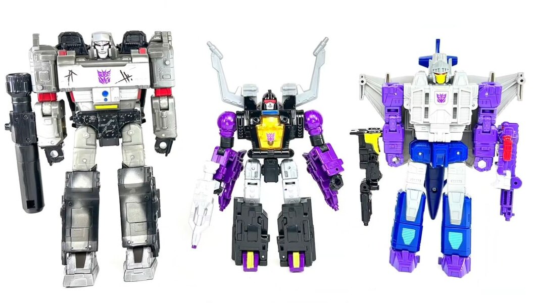 Image Of Transformers Legacy Evolution Insecticon Shrapnel  (3 of 21)